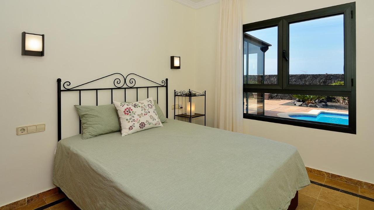 Aguamarina 51 Villa Playa Blanca  Exterior photo